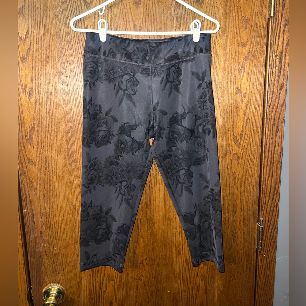 Rose Print Adidas Capris
